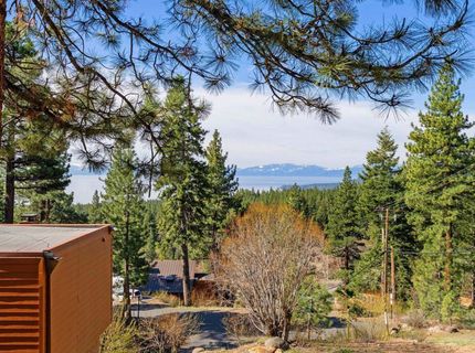 725 Fairview Boulevard, Incline Village, NV 89451 Photo