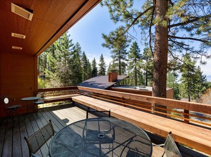 725 Fairview Boulevard, Incline Village, NV 89451 Photo