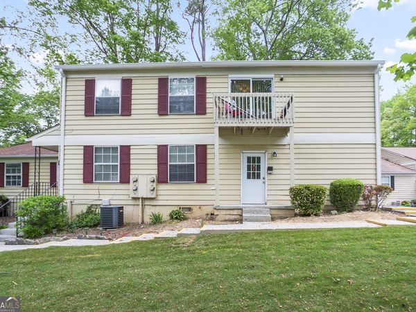 1344 Surrey Lane SW, Marietta, GA 30008