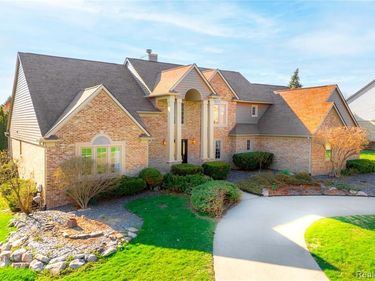 12263 Howland Park Drive, Plymouth Twp, MI 48170