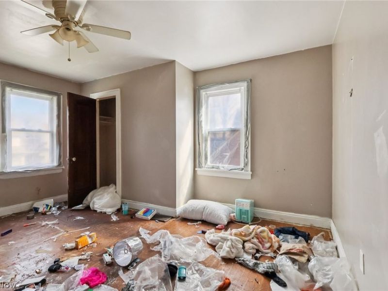 18310 La Salle Avenue, Cleveland, OH 44119 Photo 15