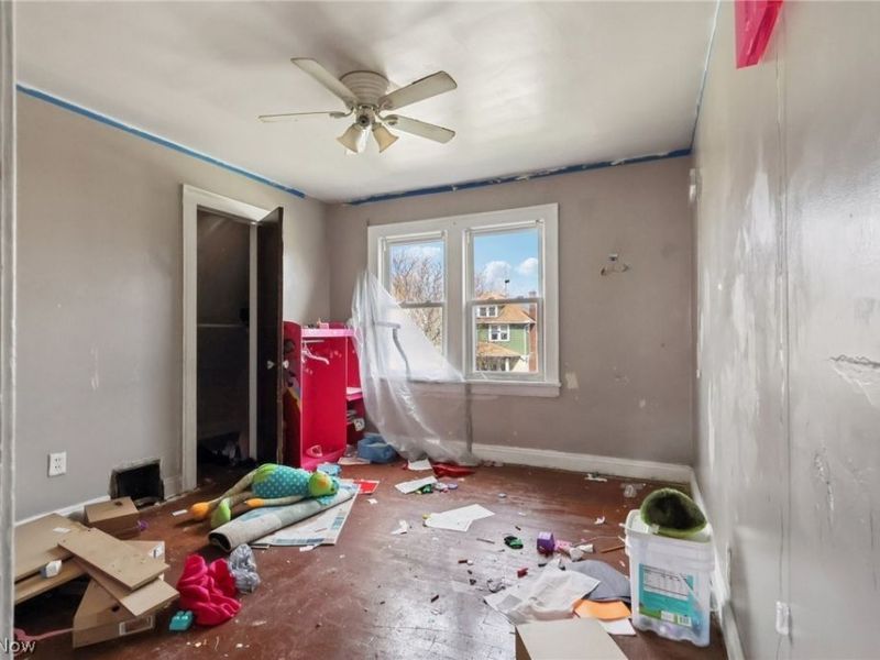 18310 La Salle Avenue, Cleveland, OH 44119 Photo 18