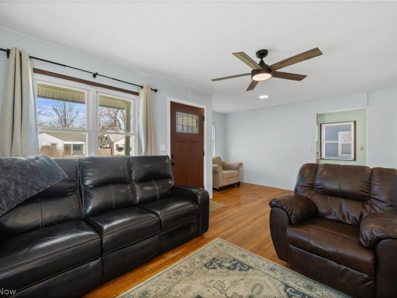 509 Cambridge Avenue, Elyria, OH 44035 Photo 8