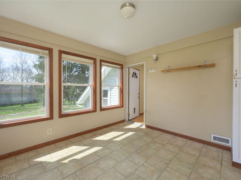 6442 Spring Street, Ravenna, OH 44266 Photo 13