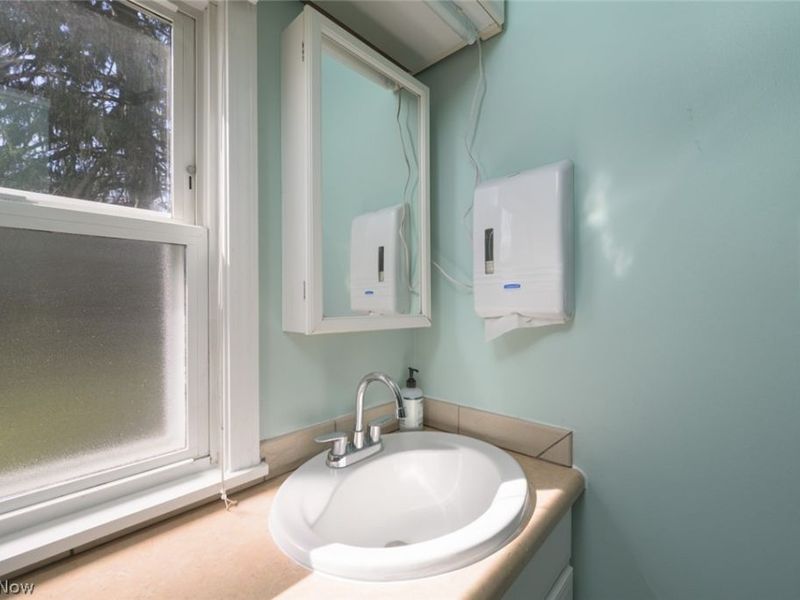 6442 Spring Street, Ravenna, OH 44266 Photo 16