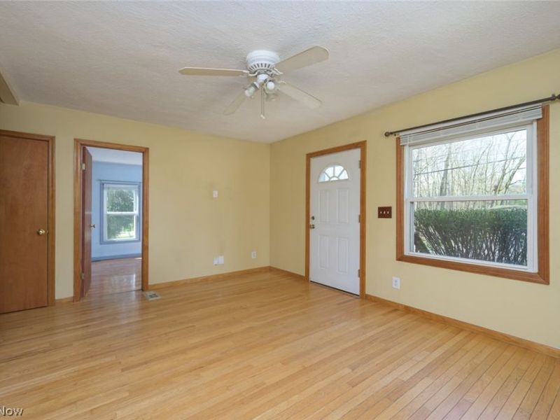 6442 Spring Street, Ravenna, OH 44266 Photo 4