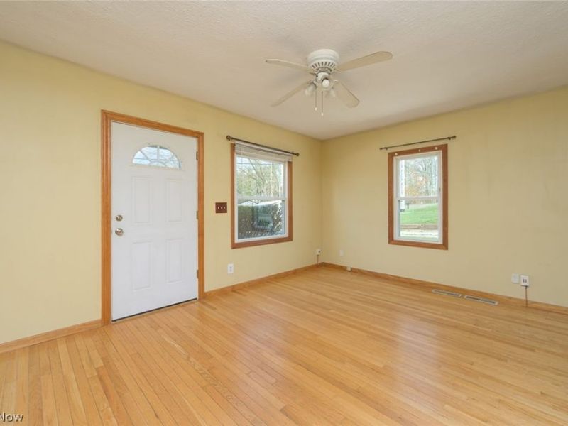 6442 Spring Street, Ravenna, OH 44266 Photo 5