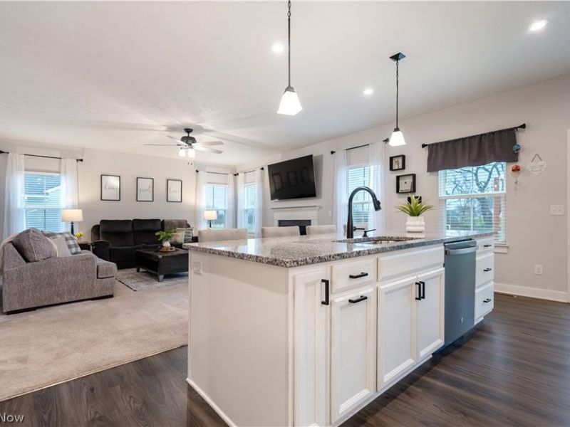 3349 Stoneleigh Road NE, Canton, OH 44721 Photo 10