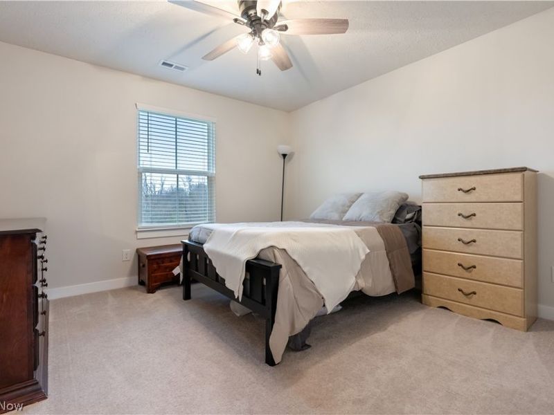 3349 Stoneleigh Road NE, Canton, OH 44721 Photo 28