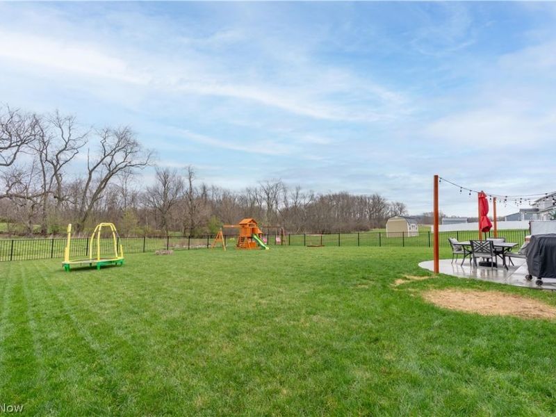 3349 Stoneleigh Road NE, Canton, OH 44721 Photo 31