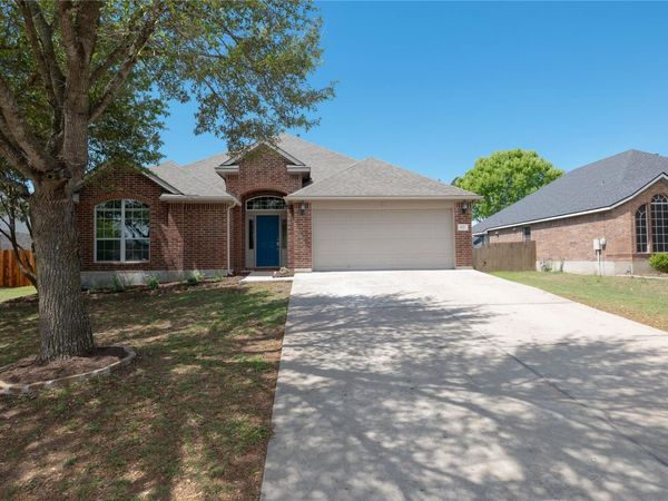 437 Sweet Gum DR, Kyle, TX 78640