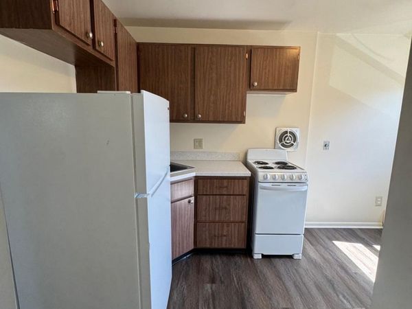 64 McKinley , Unit 11, Bridgeport, CT 06606