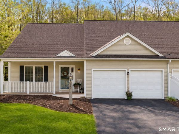 604 Juniper, Unit 604, Oxford, CT 06478