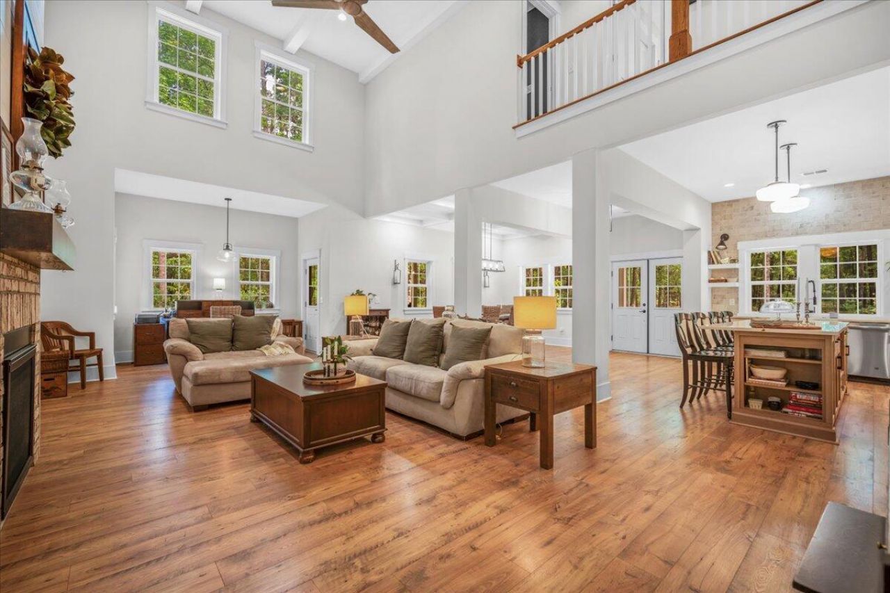 32 Middleton Oaks Road Photo 17