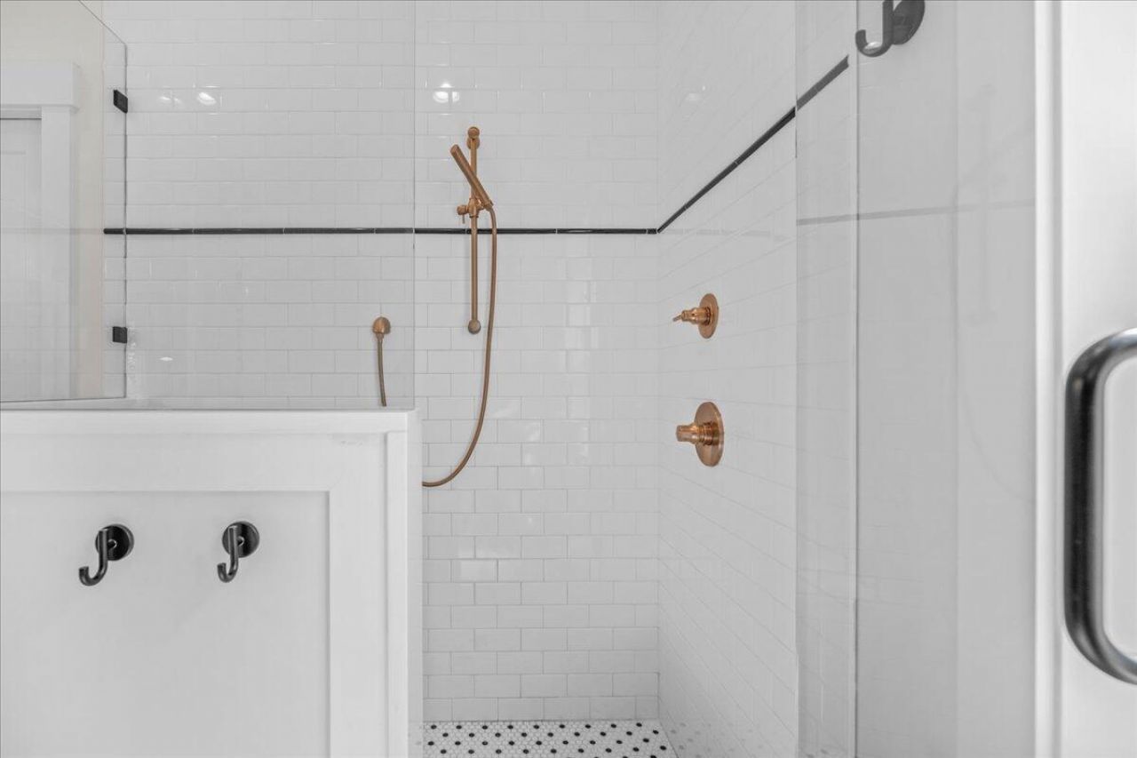 32 Middleton Oaks Road Photo 28