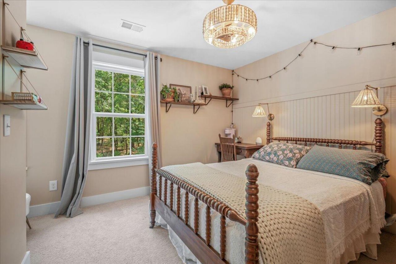 32 Middleton Oaks Road Photo 38