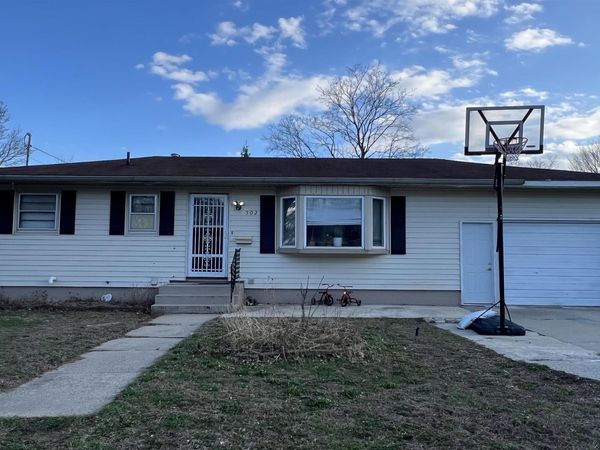 502 18th Avenue, Charles City, IA 50616