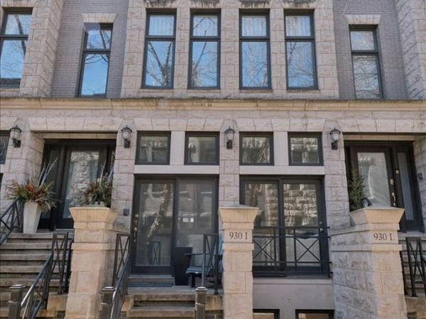 930 N Clark Street, Unit I, Chicago, IL 60610