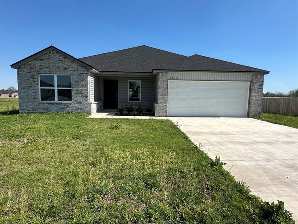 43067 Wagon Trail, Shawnee, OK 74804