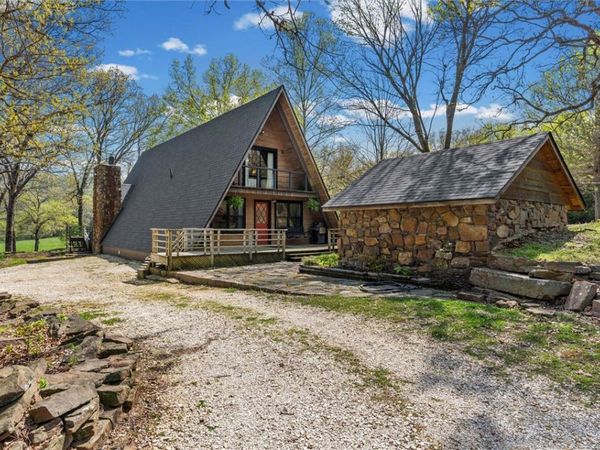 17329 Archer Road, Canehill, AR 72717