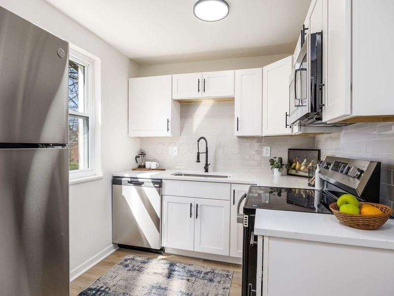 2227 Homestead Drive, Columbus, OH 43211 Photo 10