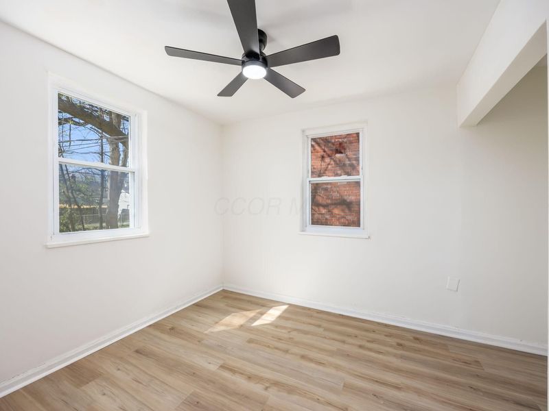 2227 Homestead Drive, Columbus, OH 43211 Photo 16