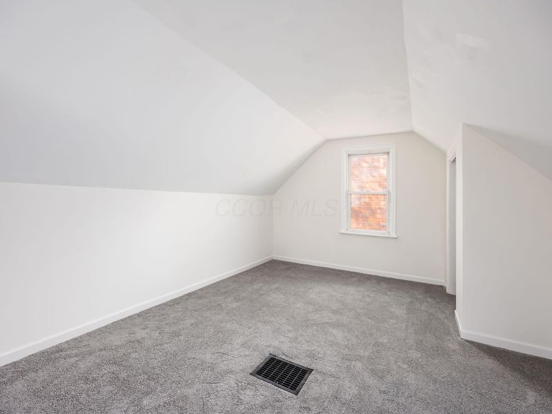 2227 Homestead Drive, Columbus, OH 43211 Photo 22