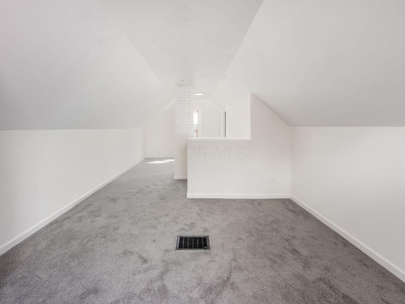 2227 Homestead Drive, Columbus, OH 43211 Photo 23