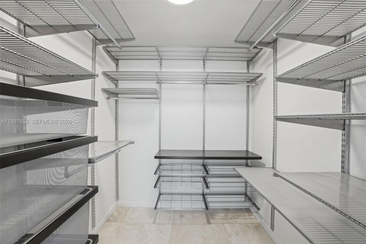 495 Brickell Ave, Unit 2807, Miami, FL 33131 Photo