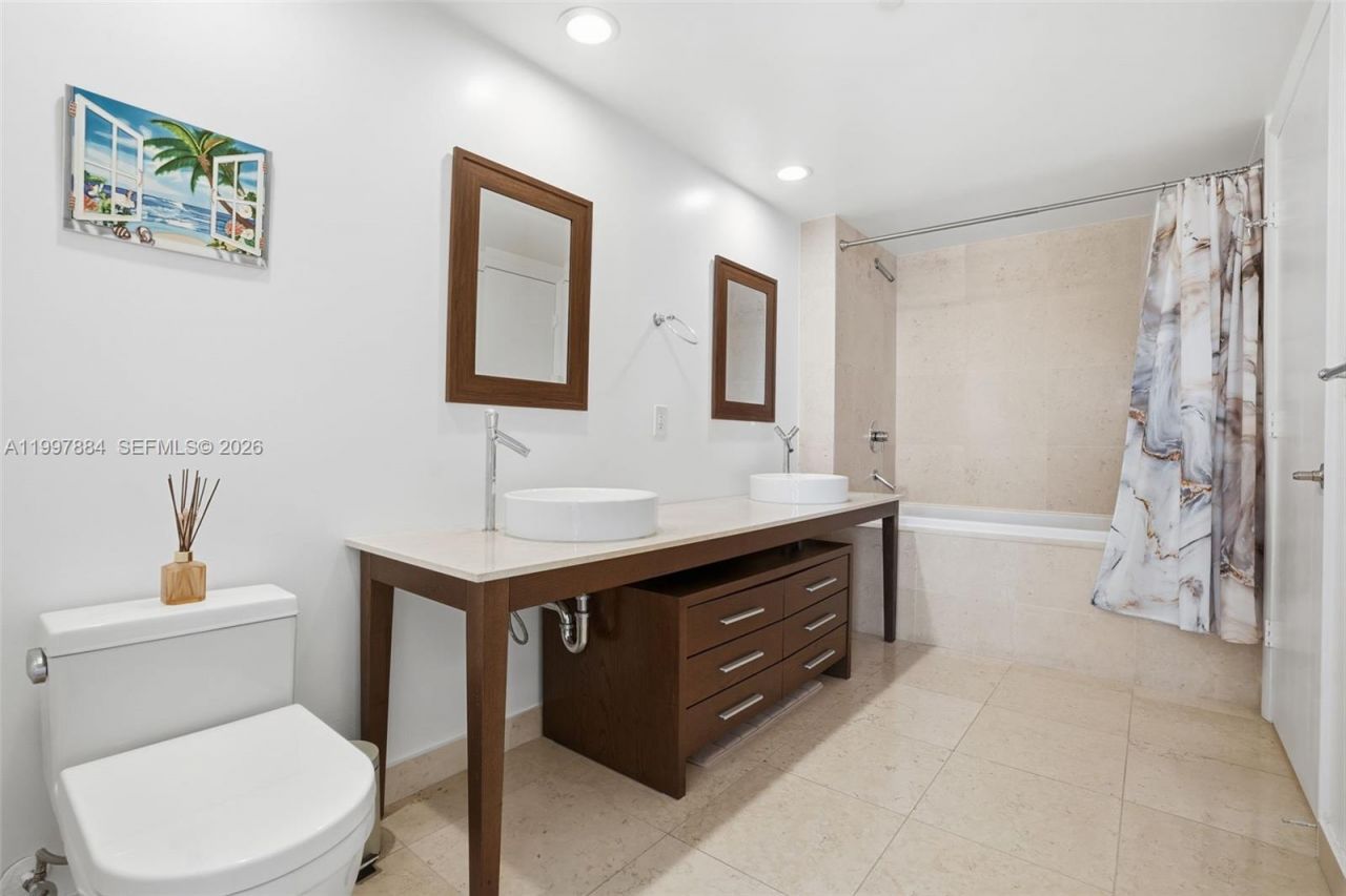 495 Brickell Ave, Unit 2807, Miami, FL 33131 Photo