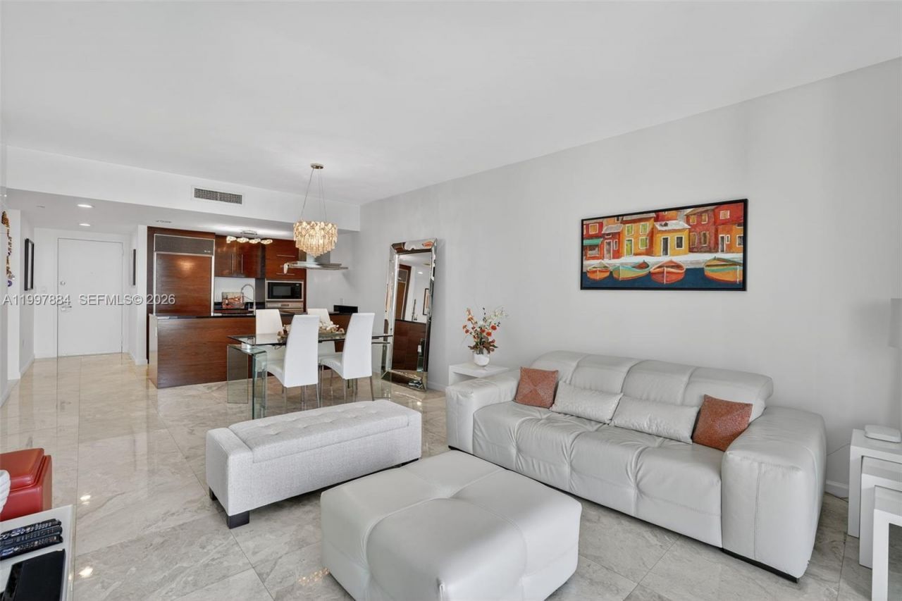 495 Brickell Ave, Unit 2807, Miami, FL 33131 Photo