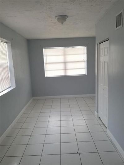 1205 NW 19th Avenue, Fort Lauderdale, FL 33311 Photo