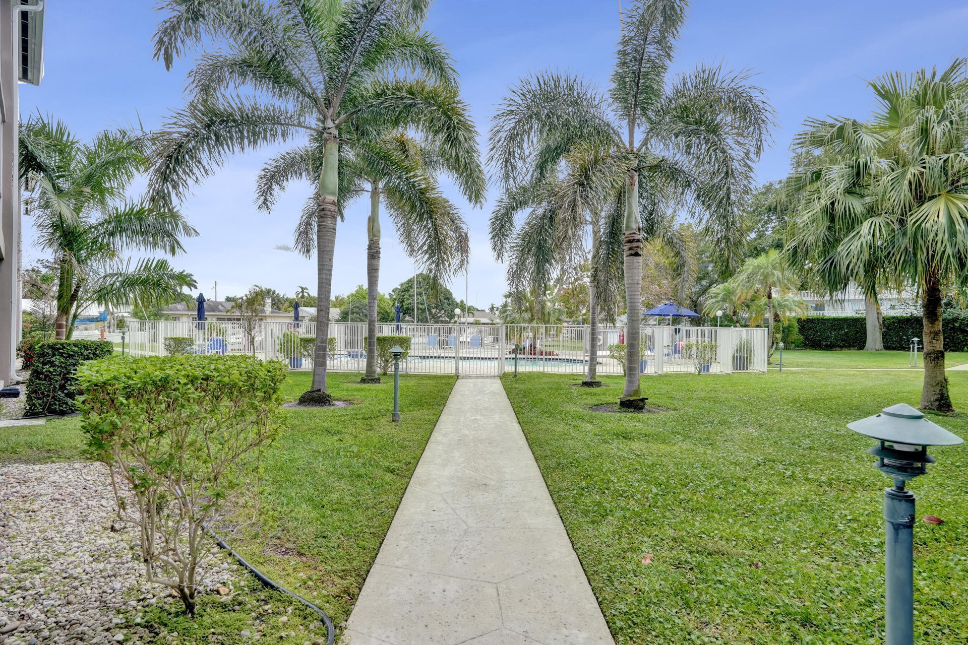 900 SW 12th Street, Unit 100, Fort Lauderdale, FL 33315 Photo