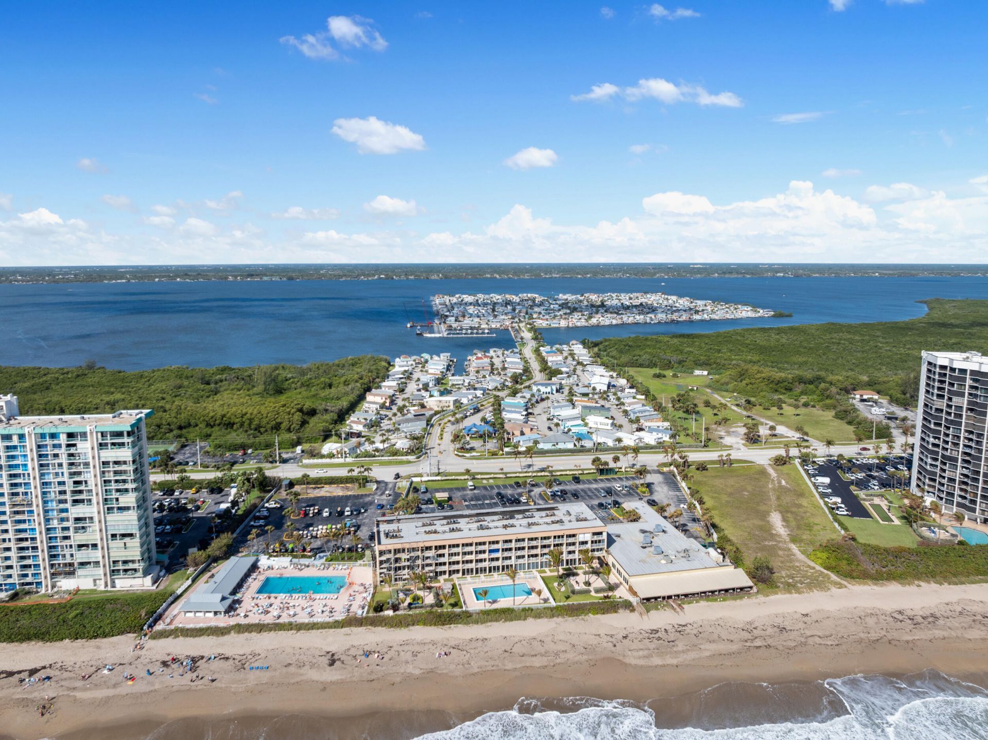 340 Nettles Boulevard, Jensen Beach, FL 34957 Photo