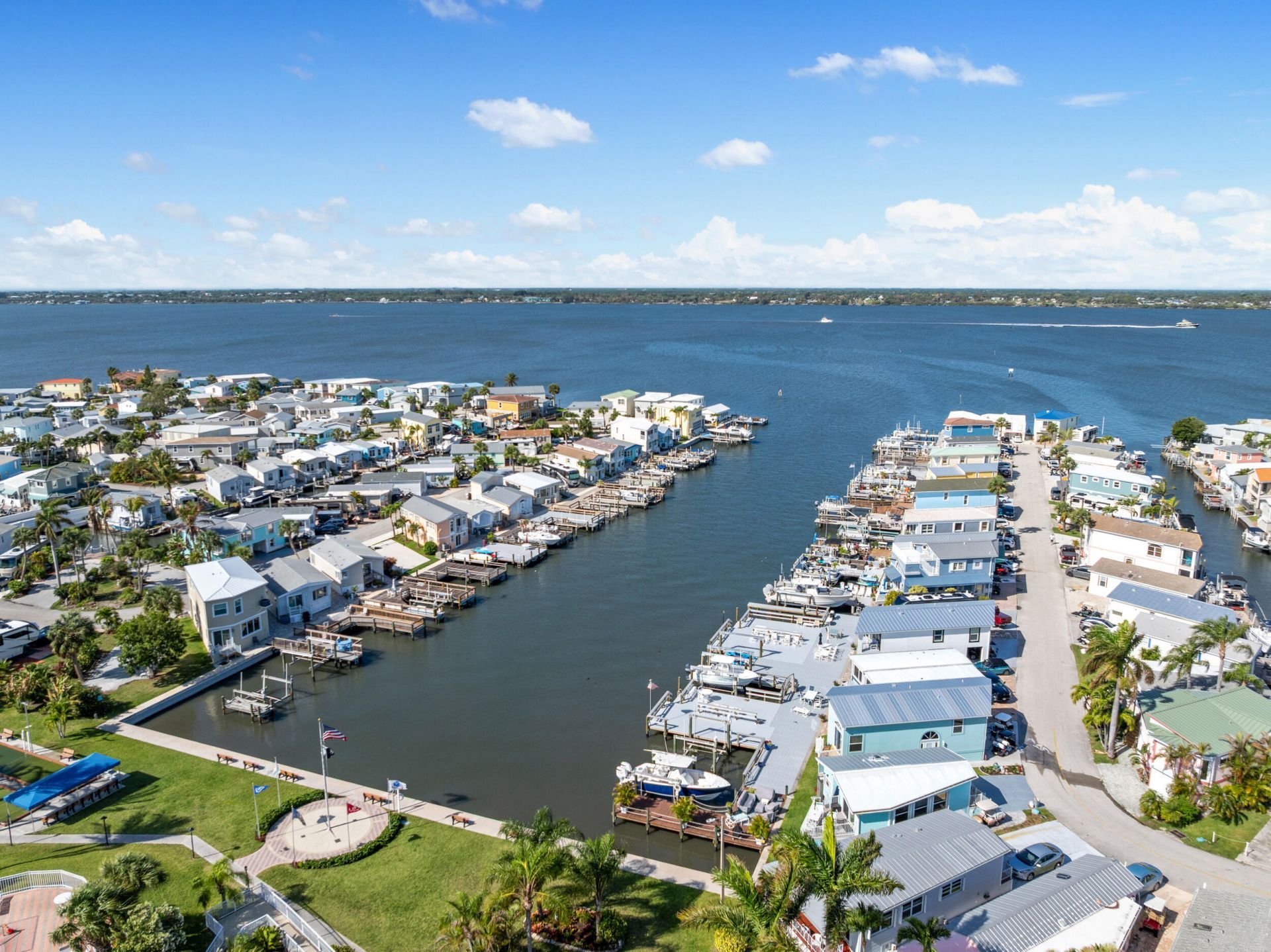 340 Nettles Boulevard, Jensen Beach, FL 34957 Photo