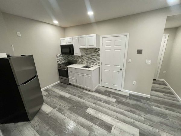 205 Endicott St, Unit 1, Boston, MA 02113