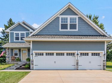 1837 White Pine Court, Stillwater, MN 55082