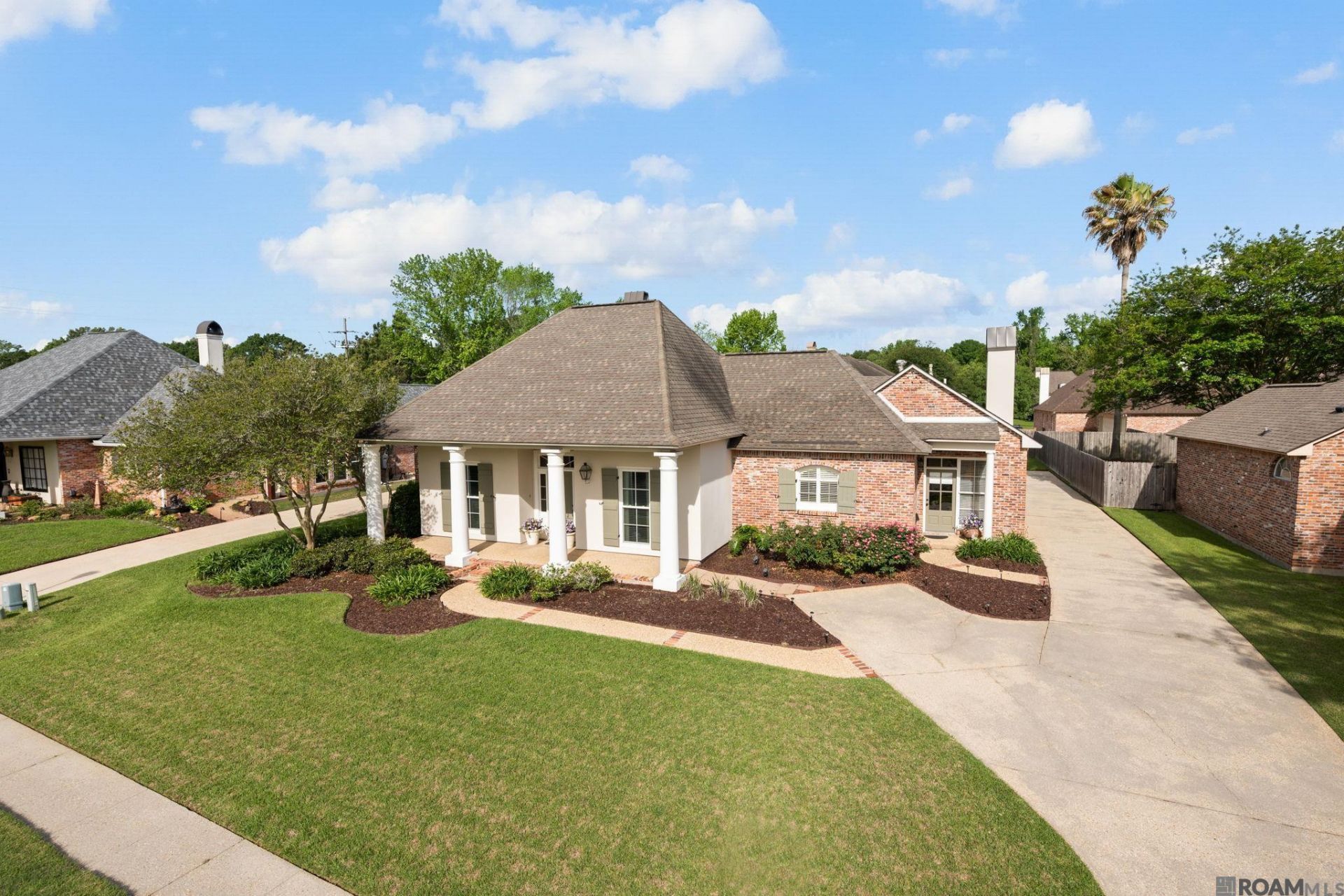 17952 Heritage Estates Dr, Baton Rouge, LA 70810 Main Photo
