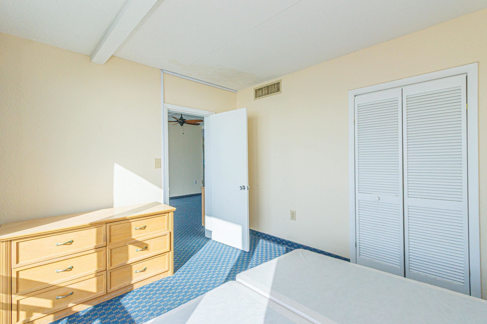 1304 N Ocean Blvd. Photo 19