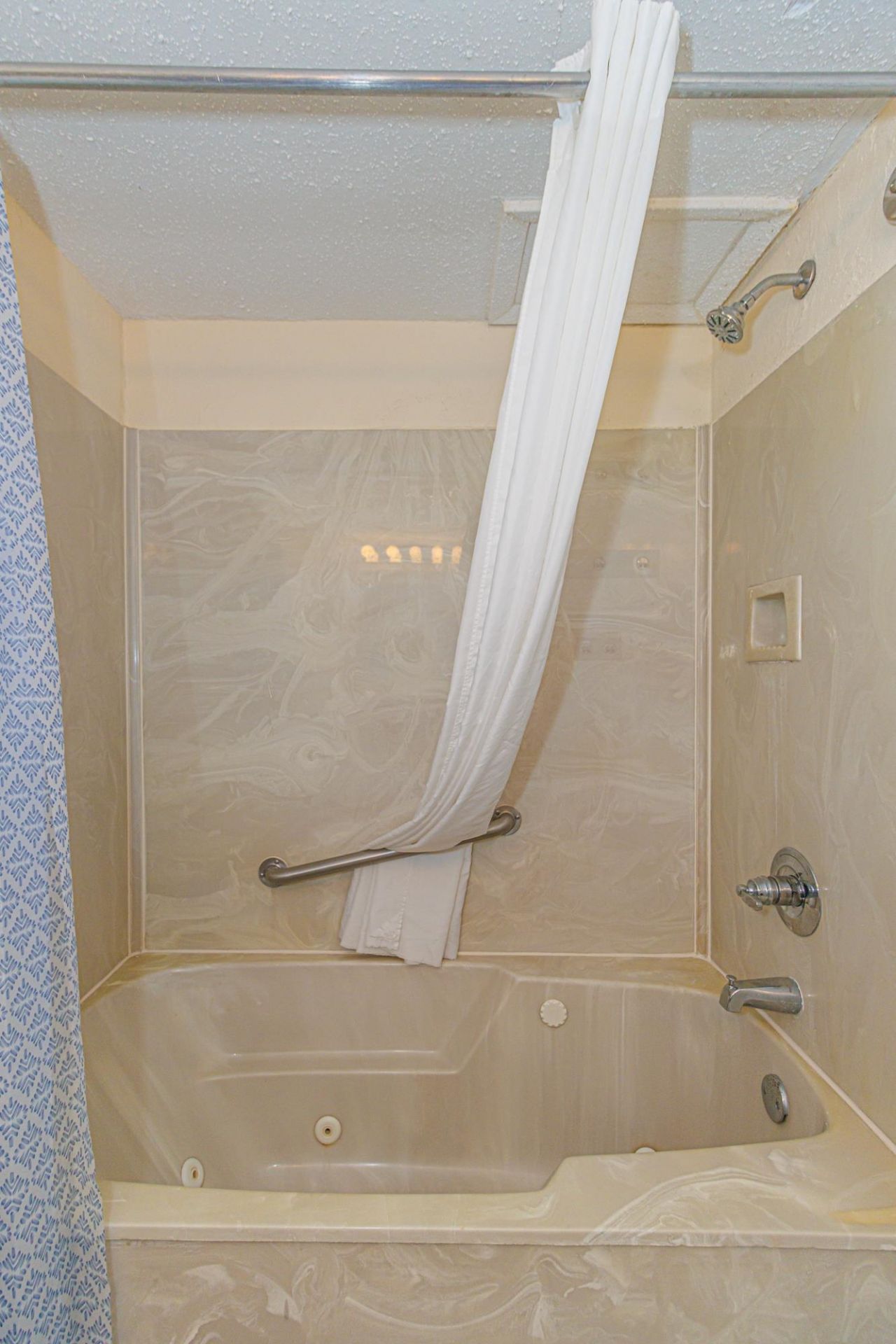 1304 N Ocean Blvd. Photo 23