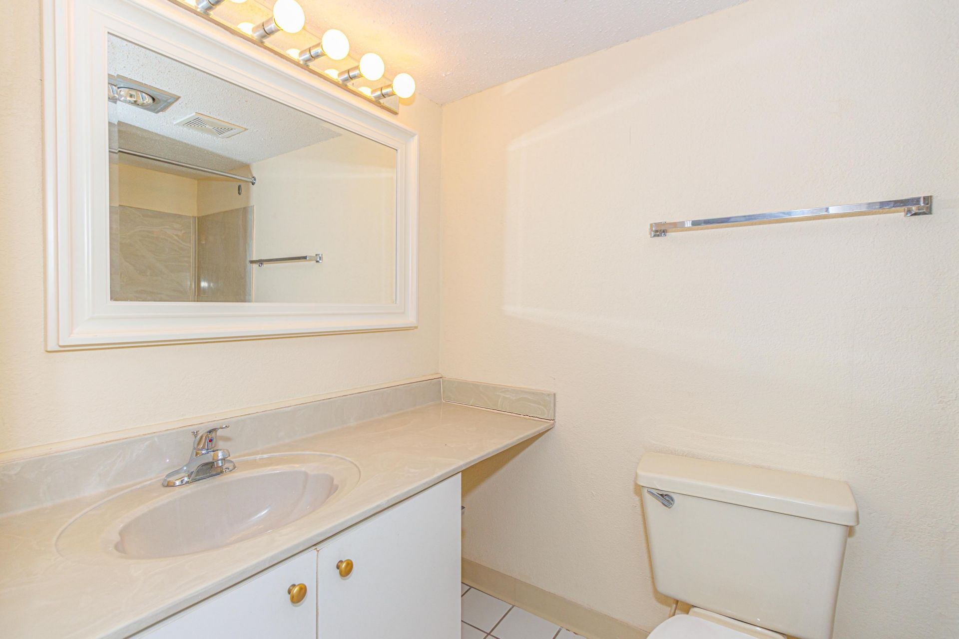 1304 N Ocean Blvd. Photo 23