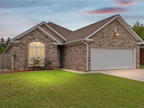1003 Weatherby Street S, Saraland, AL 36571