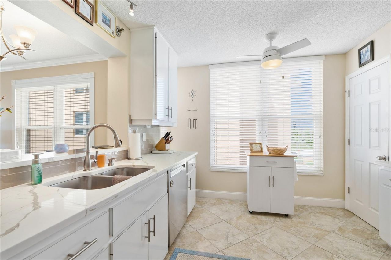 4480 Fairways Boulevard, Unit 410, Bradenton, FL 34209 Photo