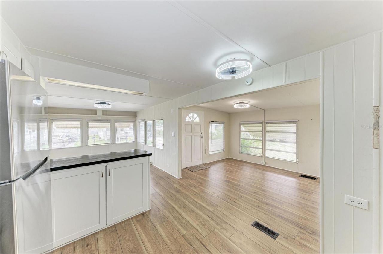 709 50th Avenue Terrace W, Bradenton, FL 34207 Photo