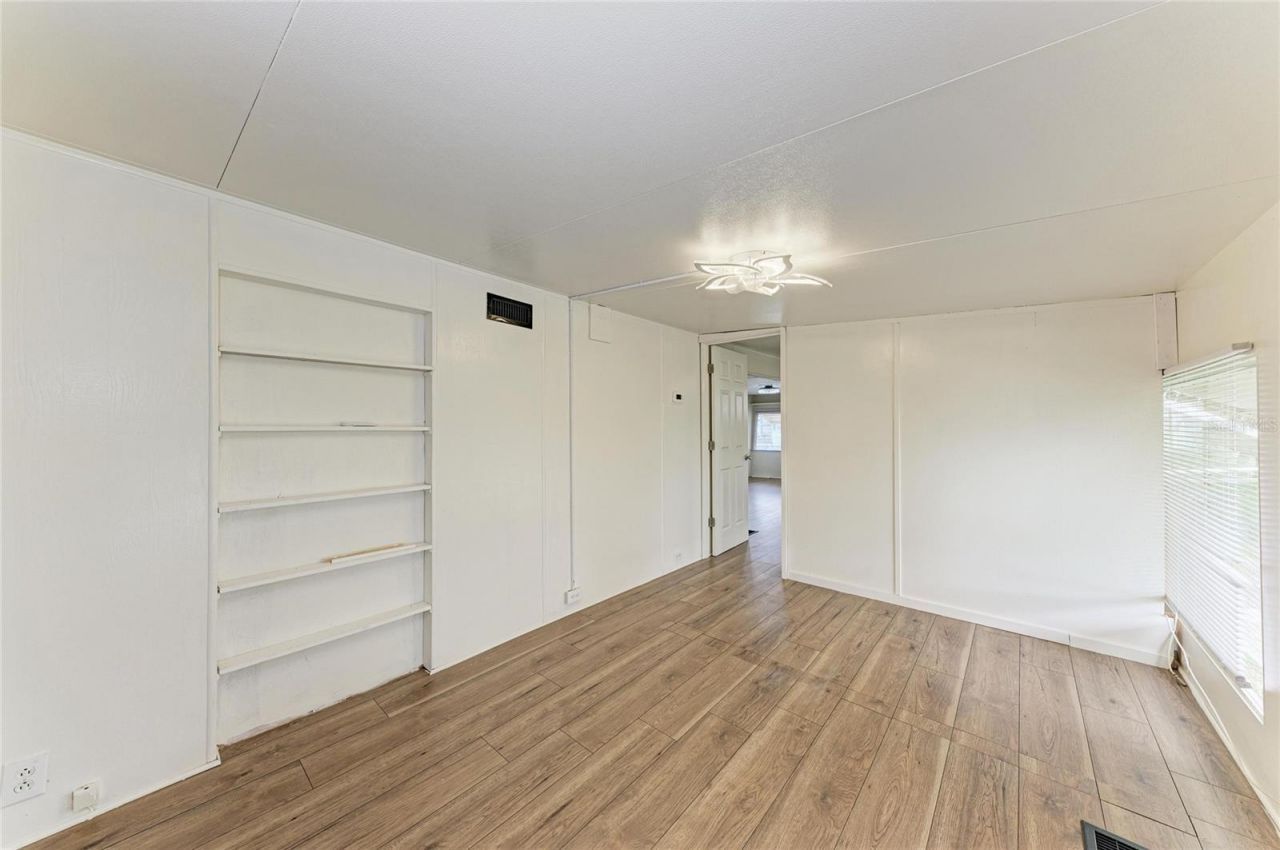 709 50th Avenue Terrace W, Bradenton, FL 34207 Photo