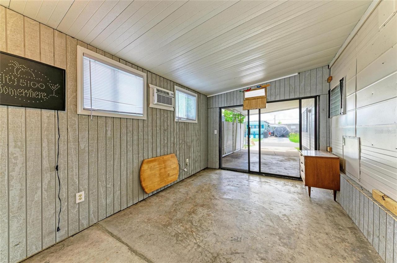 709 50th Avenue Terrace W, Bradenton, FL 34207 Photo