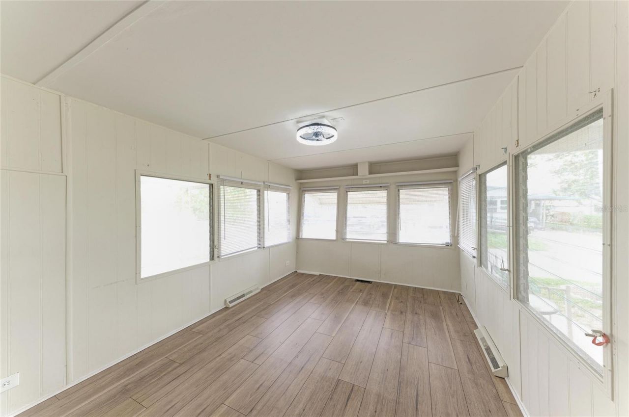 709 50th Avenue Terrace W, Bradenton, FL 34207 Photo