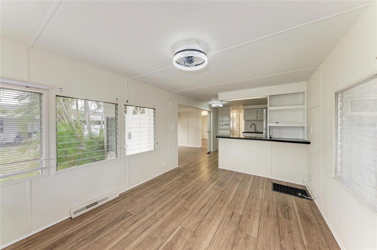 709 50th Avenue Terrace W, Bradenton, FL 34207 Photo