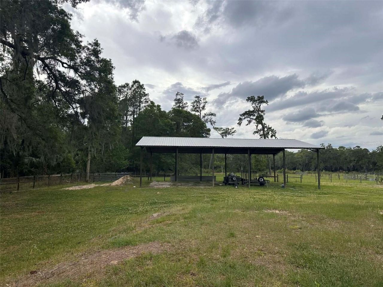 6800 NE 175th St. Road, Citra, FL 32113 Photo