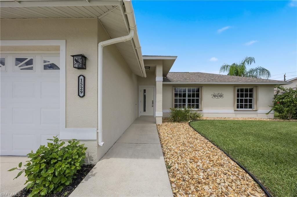 1529 Junior Ct , Lehigh Acres, FL 33971 Photo